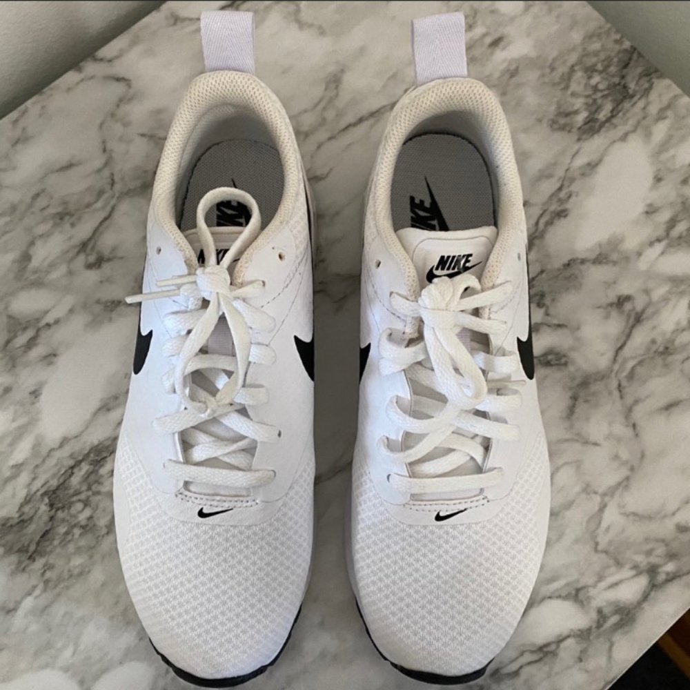 Nike AirMax Athletic Shoes